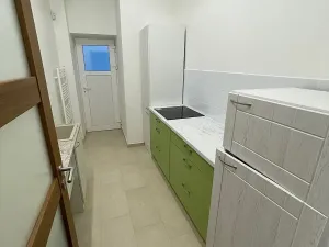 Pronájem kanceláře, Opava, Provaznická, 430 m2