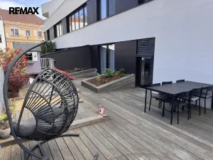 Prodej bytu 4+kk, Praha - Libeň, Zenklova, 118 m2