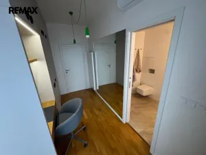 Prodej bytu 4+kk, Praha - Libeň, Zenklova, 118 m2