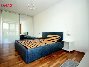 Pronájem bytu 4+kk, Praha - Hrdlořezy, Hrdlořezská, 99 m2