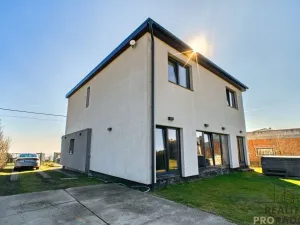 Prodej rodinného domu, Tísek, 208 m2