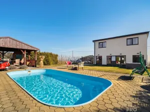 Prodej rodinného domu, Tísek, 208 m2