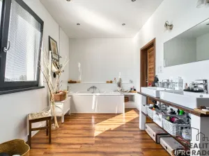 Prodej rodinného domu, Tísek, 208 m2