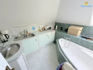 Pronájem kanceláře, Praha - Kunratice, Vídeňská, 390 m2