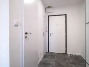 Pronájem bytu 2+kk, Praha - Komořany, Na Komořsku, 43 m2