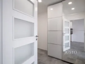 Pronájem bytu 2+kk, Praha - Komořany, Na Komořsku, 43 m2