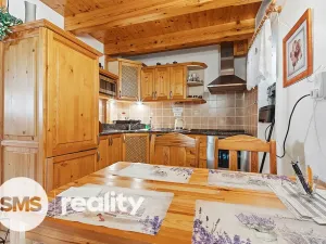 Prodej apartmánu, Štítary, 327 m2