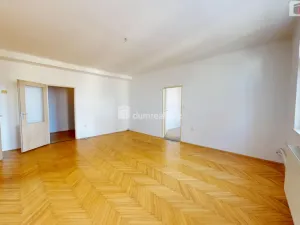 Pronájem bytu 2+1, Opava - Město, Dolní náměstí, 76 m2