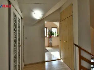 Prodej bytu 4+1, Hradec Králové, Prokopa Holého, 95 m2