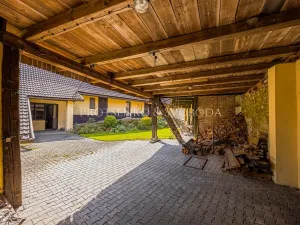 Prodej rodinného domu, Rohozná, 730 m2