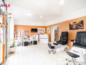 Pronájem obchodního prostoru, Praha - Libeň, Zenklova, 55 m2