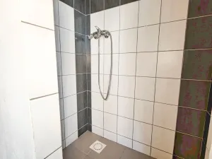 Pronájem atypického bytu, Pardubice, Jana Palacha, 19 m2