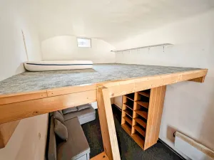 Pronájem atypického bytu, Pardubice, Jana Palacha, 19 m2