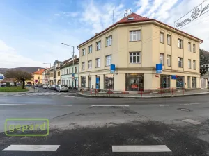 Pronájem obchodního prostoru, Praha - Zbraslav, Zbraslavské náměstí, 140 m2