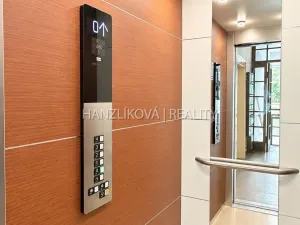 Prodej bytu 4+kk, České Budějovice - České Budějovice 6, M. Vydrové, 143 m2