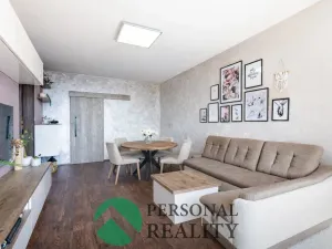 Prodej bytu 3+1, Zliv, Školní, 75 m2