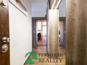 Prodej bytu 3+1, Zliv, Školní, 75 m2