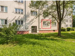 Prodej bytu 1+kk, Kralupy nad Vltavou - Lobeček, nám. Mládežníků, 26 m2