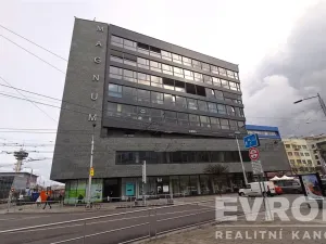 Pronájem kanceláře, Pardubice - Zelené Předměstí, třída Míru, 90 m2