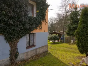 Prodej rodinného domu, Březno - Střezov, 200 m2