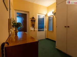 Pronájem bytu 3+1, Mariánské Lázně - Úšovice, Hroznatova, 65 m2