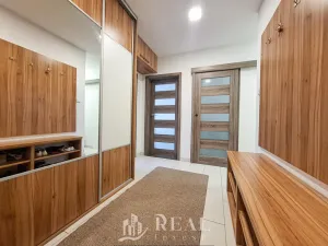 Prodej bytu 3+1, Chomutov, Zahradní, 78 m2