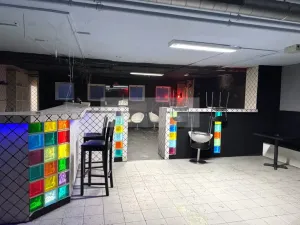 Pronájem obchodního prostoru, Mladá Boleslav - Mladá Boleslav II, tř. Václava Klementa, 217 m2