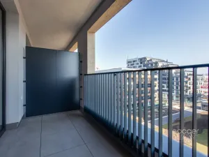 Pronájem bytu 1+kk, Praha - Hloubětín, Domalípova, 38 m2