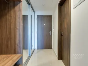 Pronájem bytu 1+kk, Praha - Hloubětín, Domalípova, 38 m2