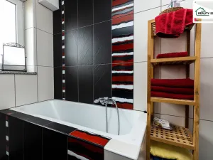 Prodej rodinného domu, Pomezí nad Ohří, Tůně, 250 m2