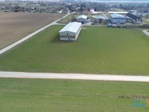 Prodej komerčního pozemku, Přerov - Přerov VIII-Henčlov, Zakladatelů, 10500 m2