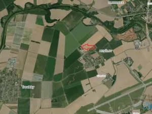 Prodej komerčního pozemku, Přerov - Přerov VIII-Henčlov, Zakladatelů, 10500 m2