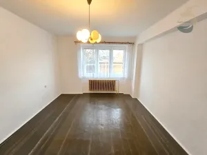 Prodej bytu 3+1, Žichovice, 75 m2