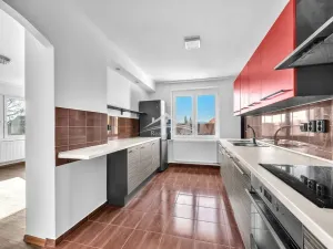 Prodej rodinného domu, Ondřejov, Hlavní, 340 m2