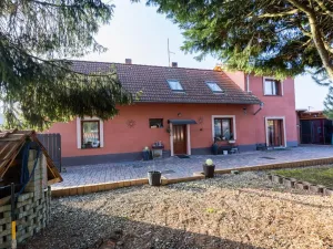 Prodej rodinného domu, Polepy - Okna, 211 m2