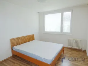 Pronájem bytu 3+1, Praha, Proutěná, 71 m2
