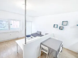 Pronájem bytu 2+kk, Modřice, K Lesu, 54 m2