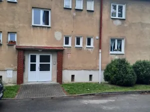 Pronájem bytu 3+kk, Staňkovice, Sídliště, 52 m2