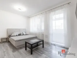 Pronájem bytu 2+kk, Rosice, Karla IV., 65 m2