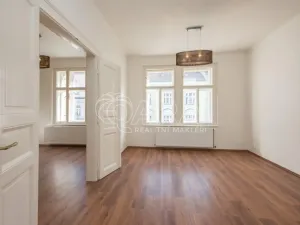 Pronájem bytu 2+kk, Praha, Chvalova, 51 m2