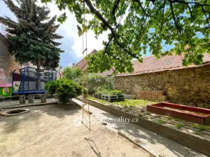 Prodej obchodního prostoru, Znojmo, Horní Česká, 300 m2