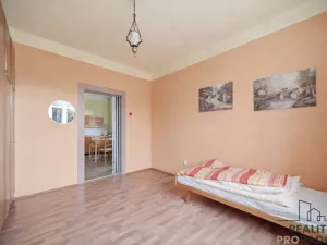 Prodej vícegeneračního domu, Konárovice, 300 m2