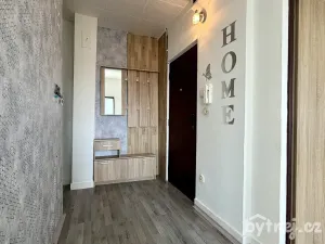 Pronájem bytu 3+1, Hlubočky - Mariánské Údolí, Kosmonautů, 72 m2