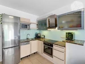 Prodej bytu 2+kk, Praha - Malešice, Prorektorská, 50 m2