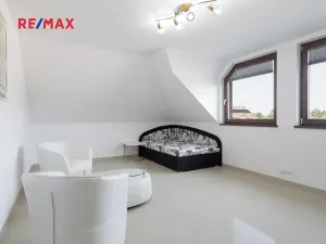 Prodej rodinného domu, Říčany, Tulipánová, 260 m2