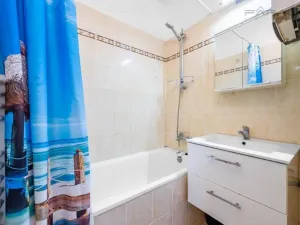Pronájem bytu 2+kk, Praha - Vršovice, 28. pluku, 48 m2