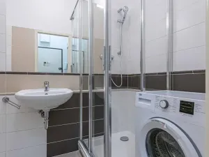 Pronájem bytu 1+kk, Praha - Vinohrady, V Horní Stromce, 22 m2