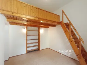 Pronájem bytu 1+1, Praha - Kobylisy, Čimická, 42 m2