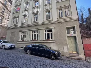 Prodej obchodního prostoru, Karlovy Vary, Moravská, 71 m2