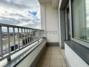 Pronájem bytu 1+kk, Praha, Mochovská, 30 m2